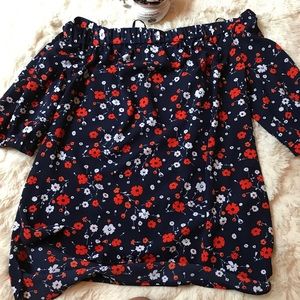 NWT Michael Michael Kors Off the shoulder blouse NWT Michael Michael Kors Off the shoulder blouse