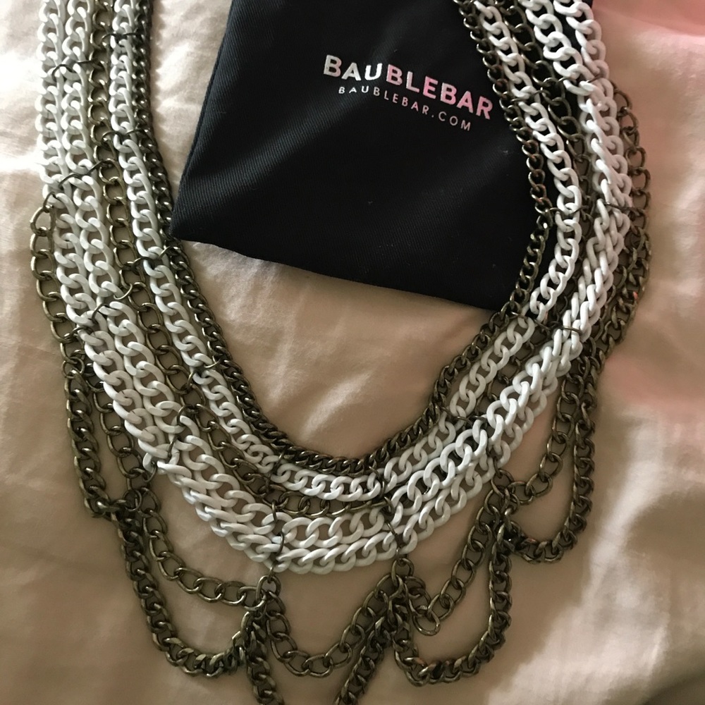Chain Bib necklace