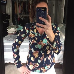 Xhilaration floral button up