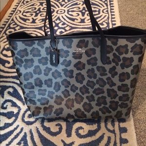 🍁Offers?🍁Genuine Coach Leopard Canvas Tote