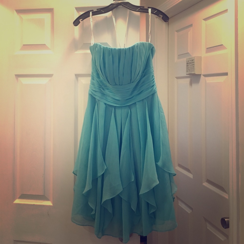 Davids Bridal short bridesmaid dress in "pool"