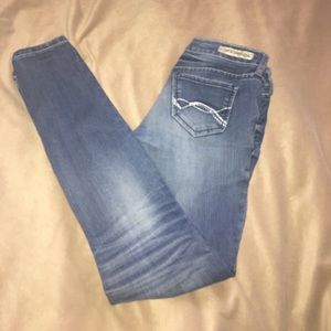 Light blue washed out jeans