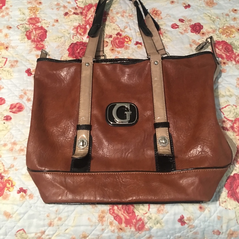 Guess purse