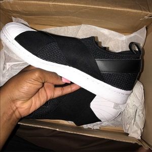 Adidas slip on