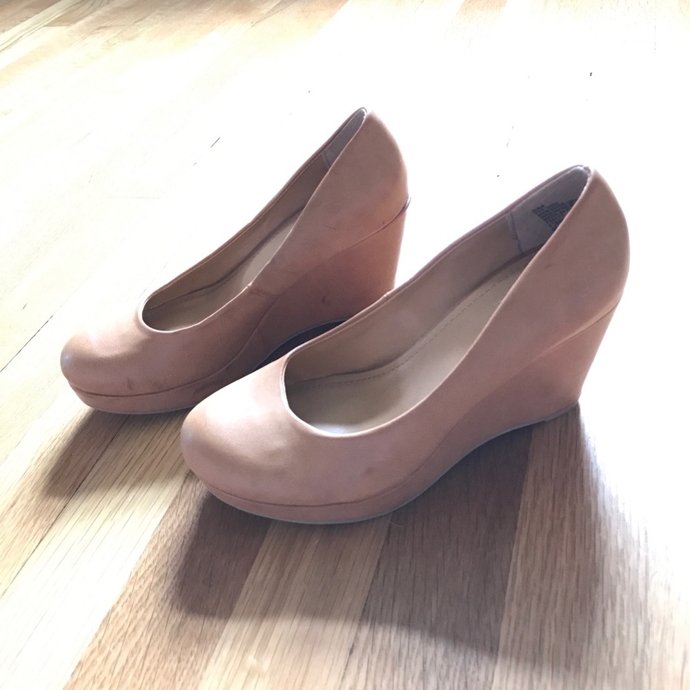 NWOT A.N.A. Wedge Heels Tan Vegan Leather