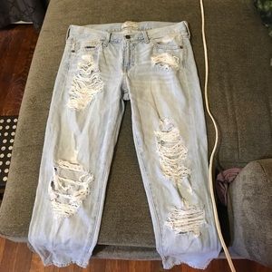 Abercrombie & Fitch Boyfriend Jeans