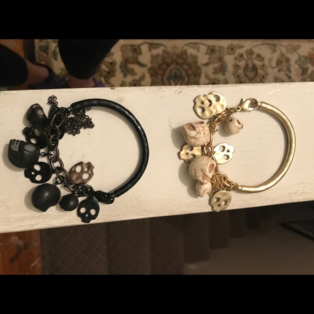 Bracelets (pair)
