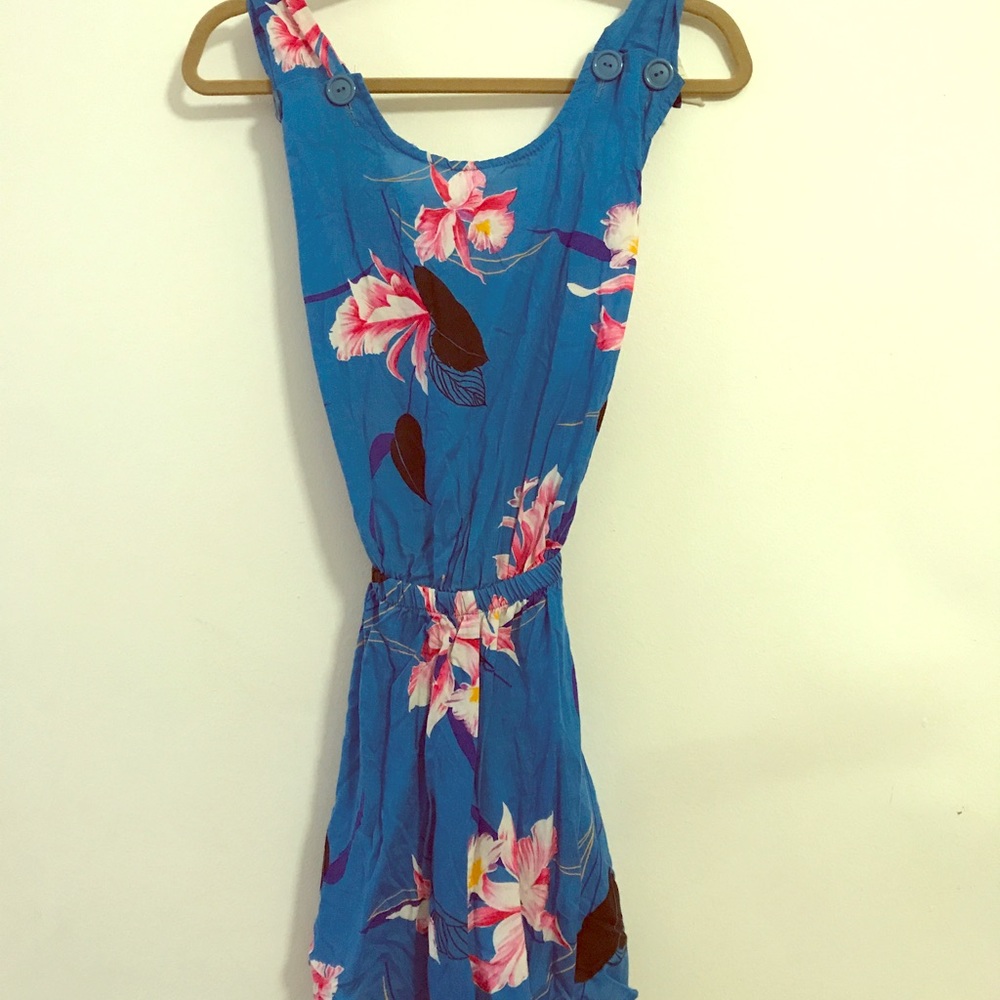 Vintage Hawaiian Jumper with open back