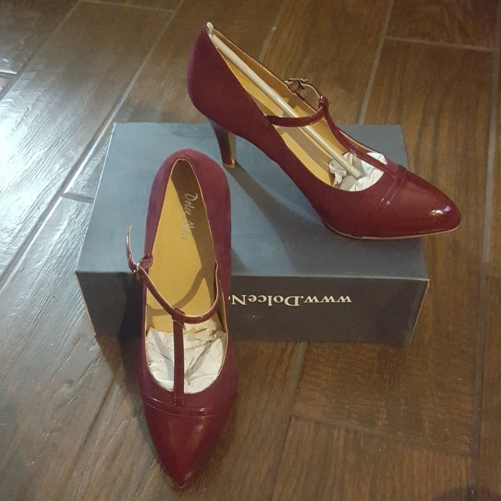 Dolce Nome heels