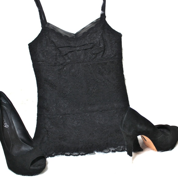 CLEARANCE🎈NWOT Lace Ruched Tummy Control Camisole - Picture 3 of 8