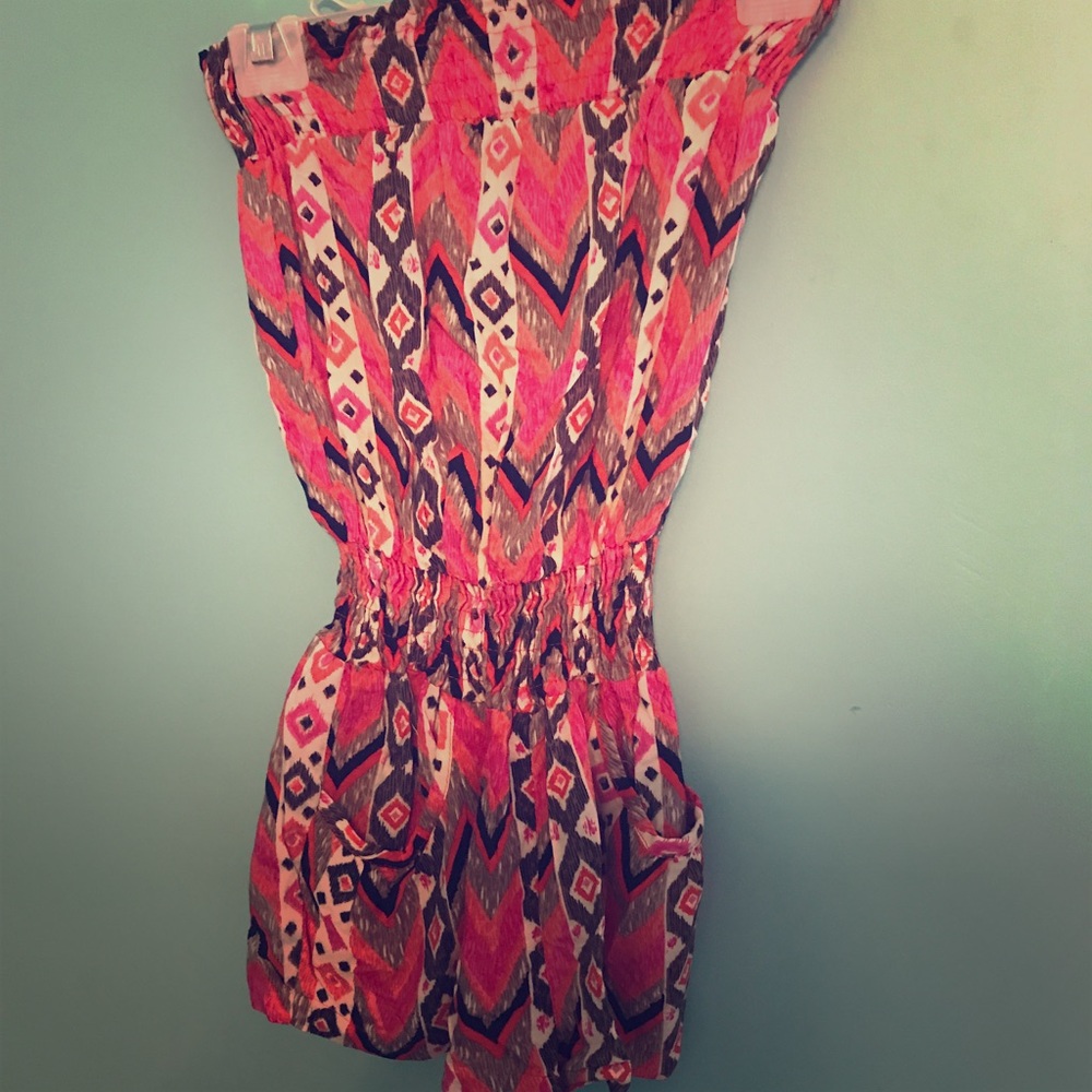 Pretty comfortable PINK funky romper with pockets