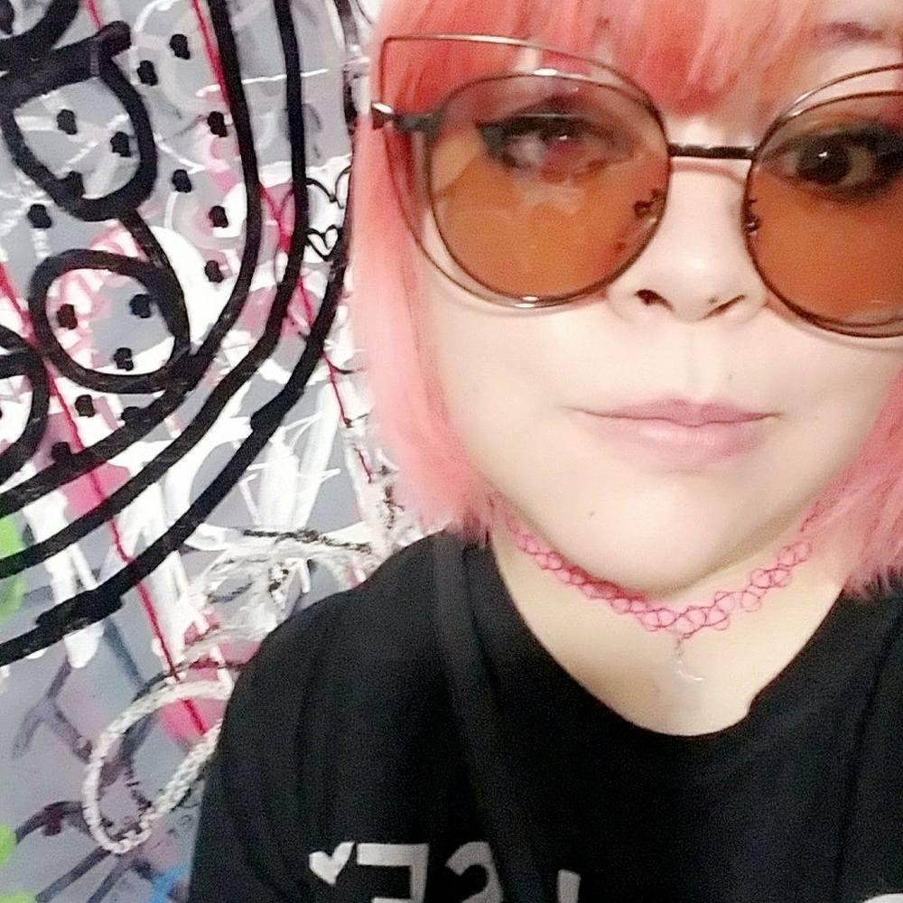 Meet your Posher, Daniela