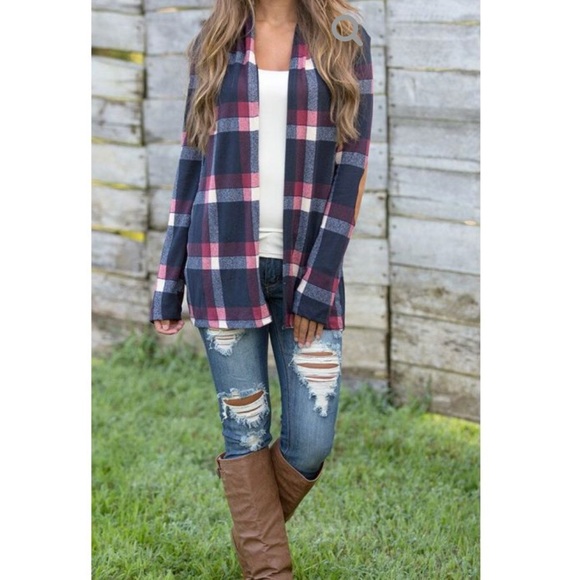 🍂New🍂Plaid Cardigan 🍂 2 Hr. Sale - Picture 2 of 3