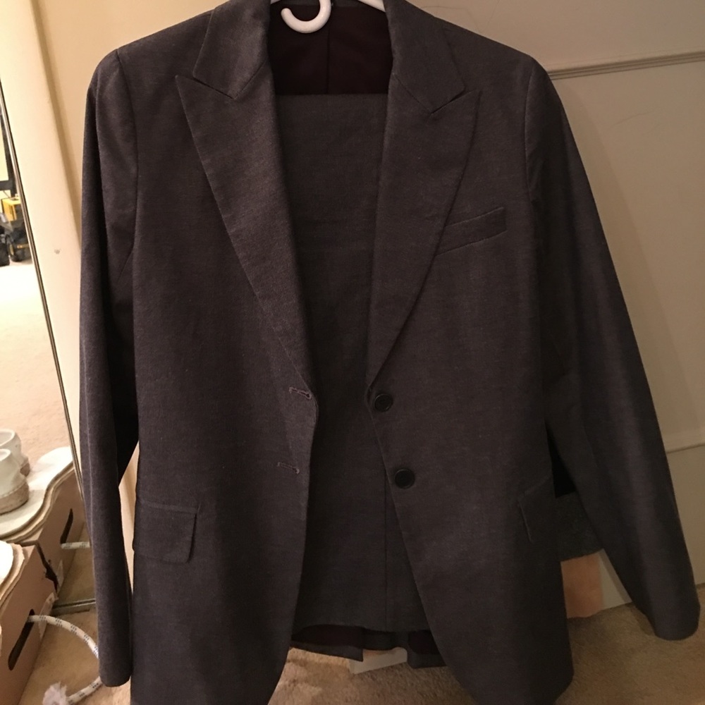 Theory suit