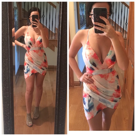 Dresses & Skirts - Showpo dress