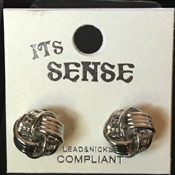 Jewelry - 🍑Silver stud knot earrings🍑 Jewelry - 🍑Silver stud knot earrings🍑