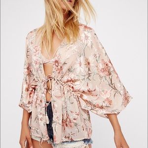 Free People "Only in dreams burnout kimono"