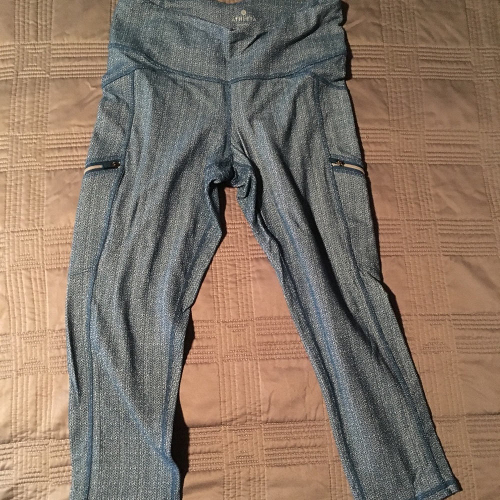 Athleta cropped leggings