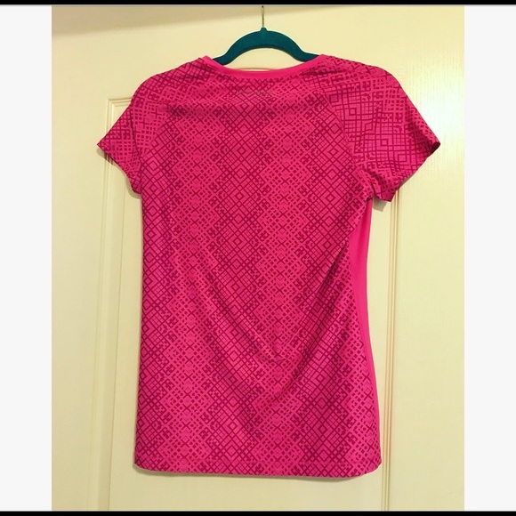 Under Armour Fitted Shirt - Picture 4 of 5