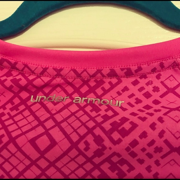 Under Armour Fitted Shirt - Picture 5 of 5