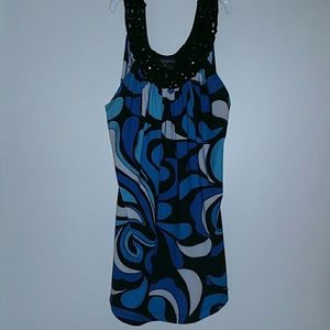 Sleeveless dressy top