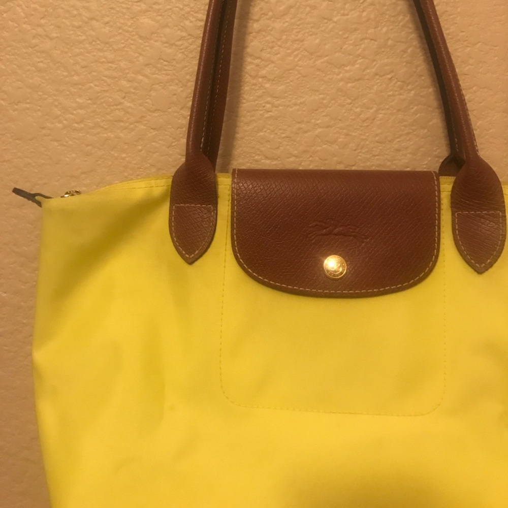 Longchamp Le Pliage Medium Shoulder Tote