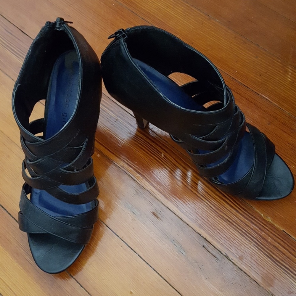 Madden Girl pumps