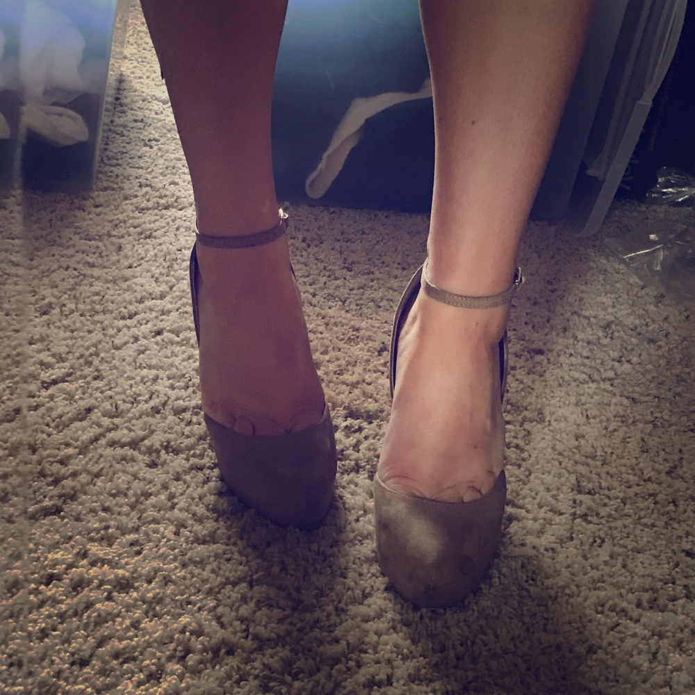 Tan Suede Wedges
