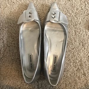 Steve Madden silver flats - $15- size 9
