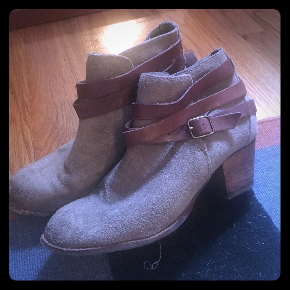 Dolce Vita booties