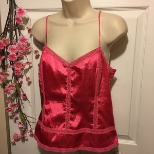 Banana Republic Magenta Lace Trim Camisole Banana Republic Magenta Lace Trim Camisole