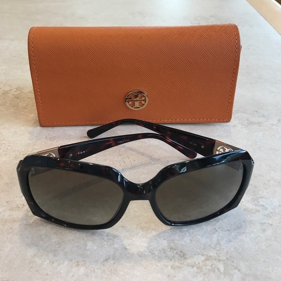 Tory Burch Accessories - 🕶Tory Burch Sunglasses