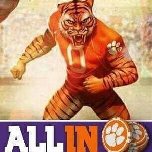 Meet your Posher, Christy