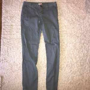 Mossimo straight leg pant