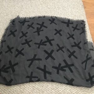 Cross scarf