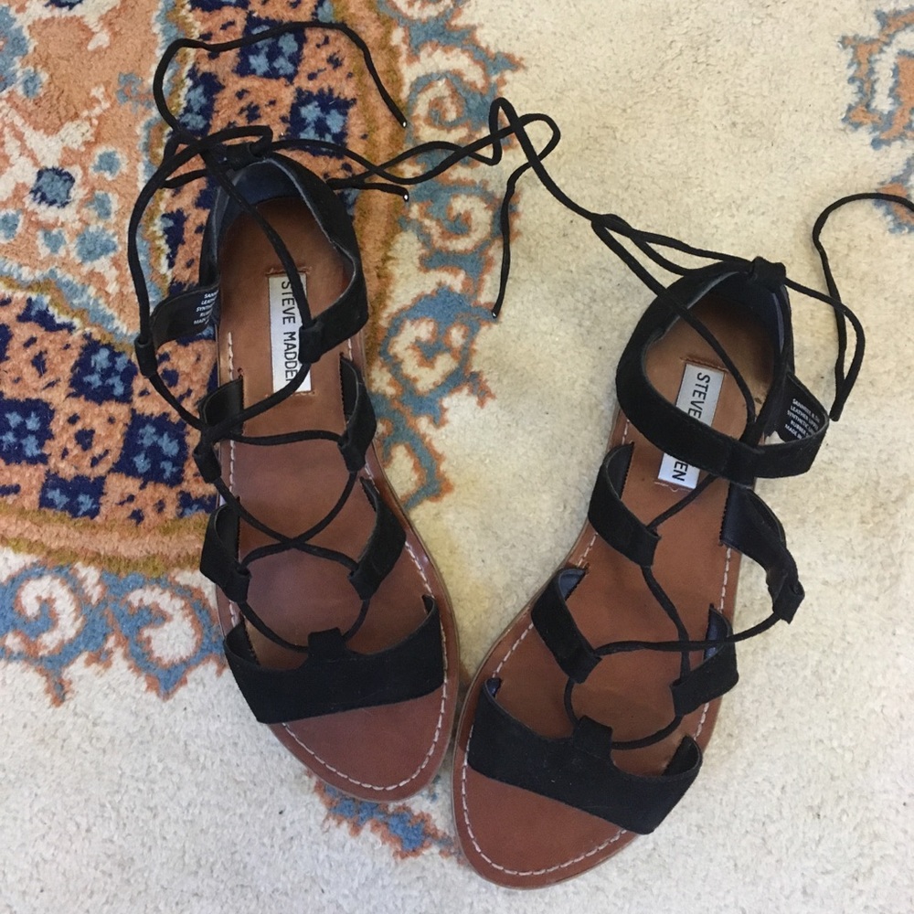 Steve Madden Sanndee black lace up gladiator