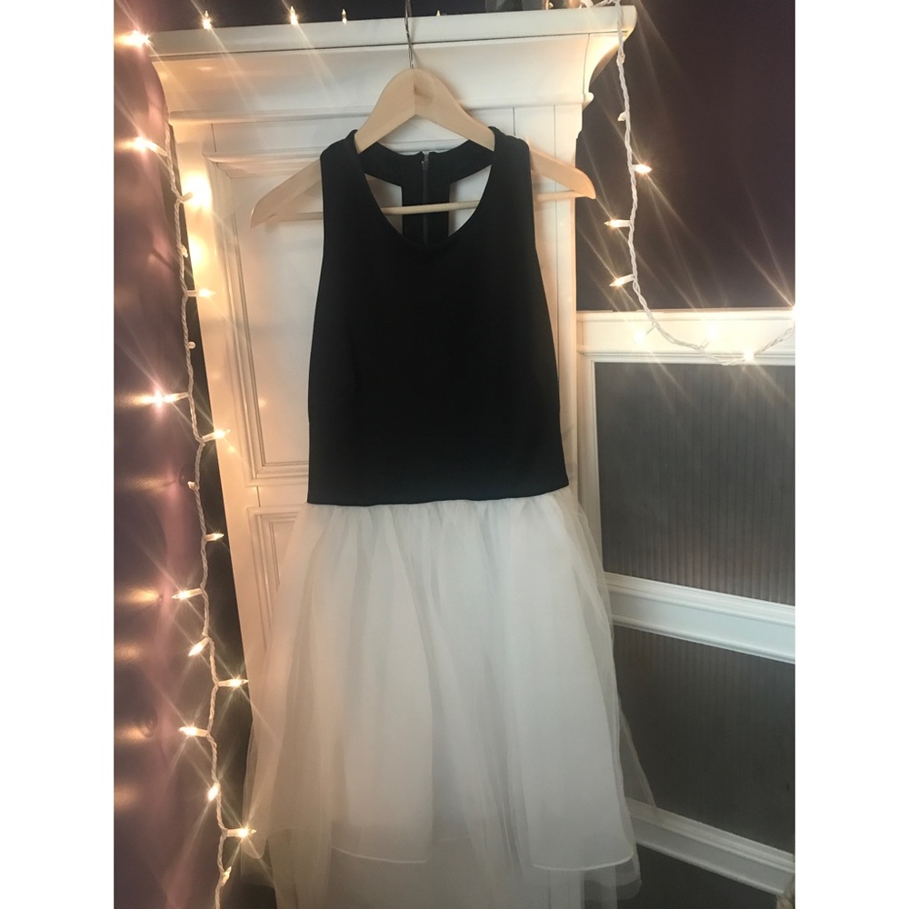 Adrianna Papell Homecoming Dress