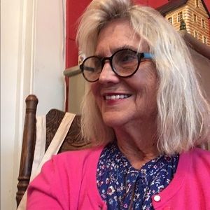 Meet your Posher, Nanci