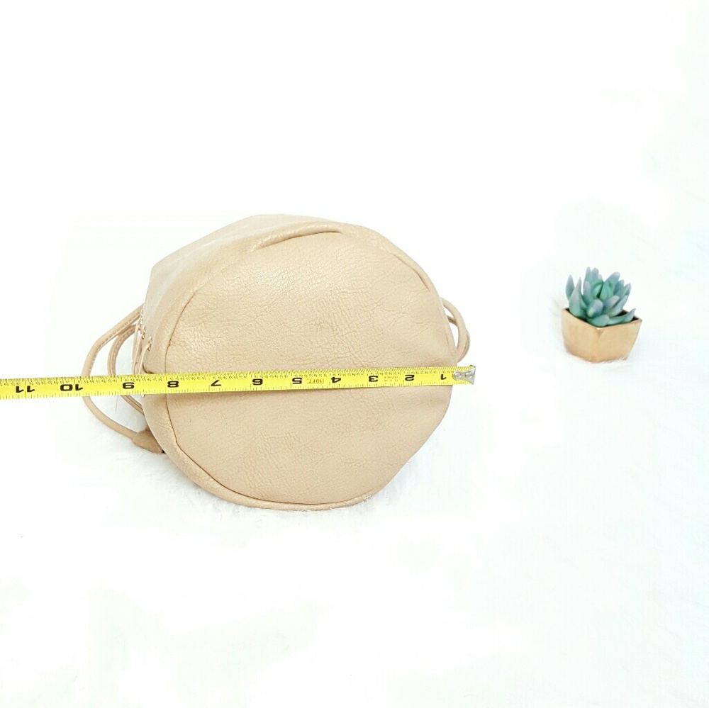Bucketbag - Picture 4 of 6