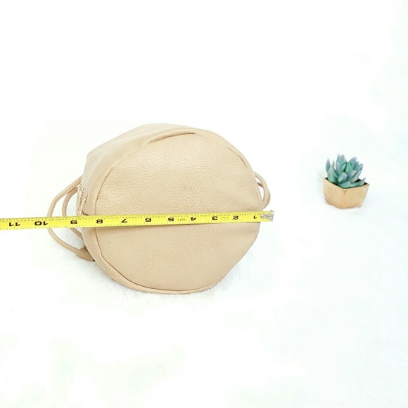 Bucketbag - Picture 4 of 6