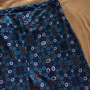 Gorgeous OS leggings