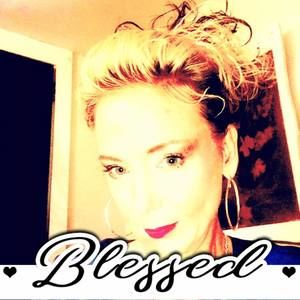 Meet your Posher, Candace