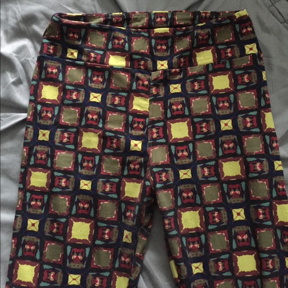 Fall OS leggings!!