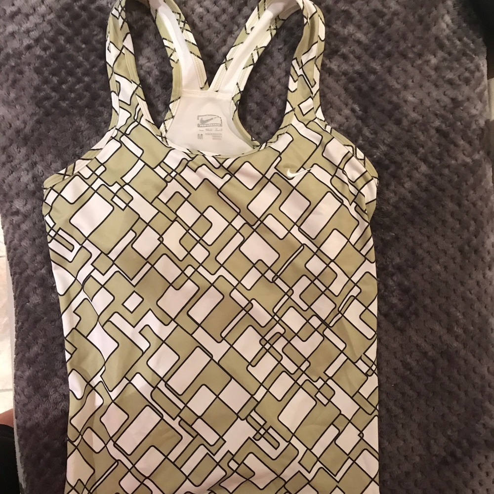 Nike workout top