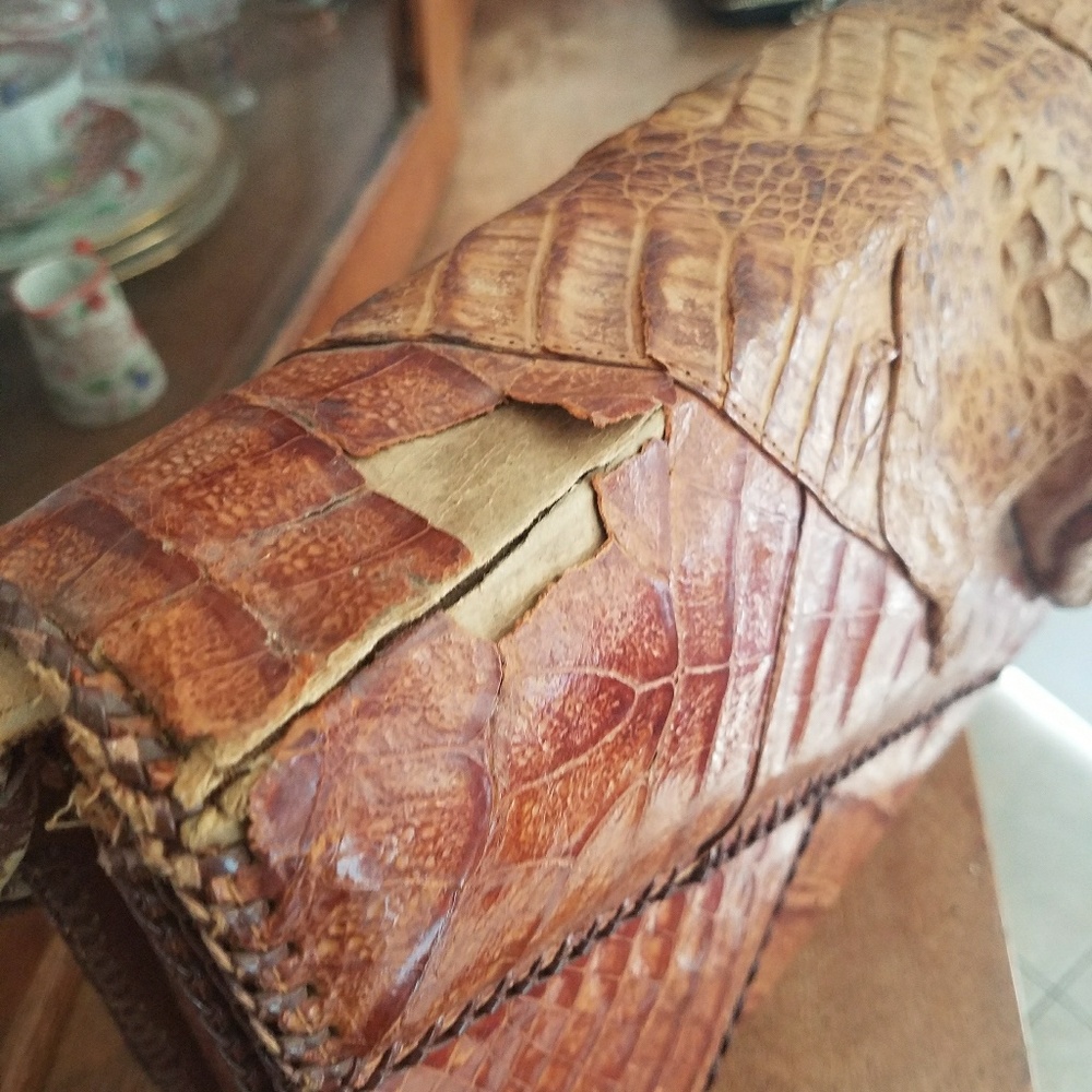 H/P🎉 VINTAGE 50s Rare Full Body Alligator Handbag - Picture 4 of 6