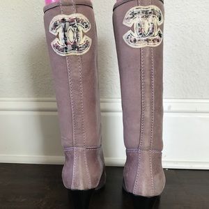 Authentic Chanel Purple Suede leather cap toe boot Authentic Chanel Purple Suede leather cap toe boot
