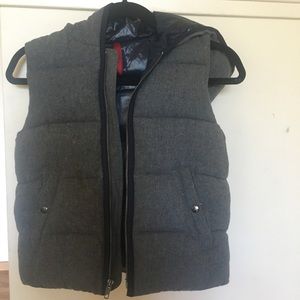 Gap Unisex vest ( kids) size 7
