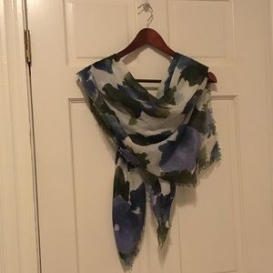 Vera Wang for Kohl's Blue Floral Scarf