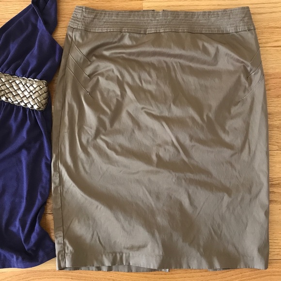 Pencil Skirt , Size 9 (top is included!) - Picture 2 of 7