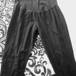 Black maternity leggings